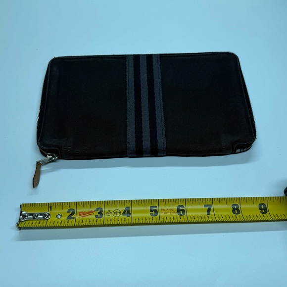 Hermes Long Wallet *FLAWED* - Picture 11 of 11